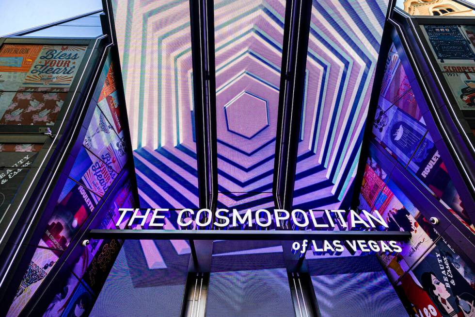 The Cosmopolitan of Las Vegas måndagen den 27 september 2021 i Las Vegas. (Benjamin Hager/Las Vega ...